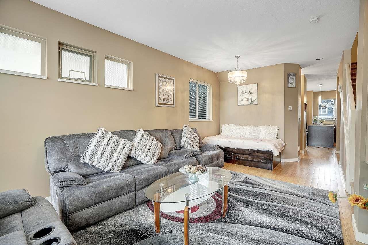 7 6033 168 Street Property Photo 6