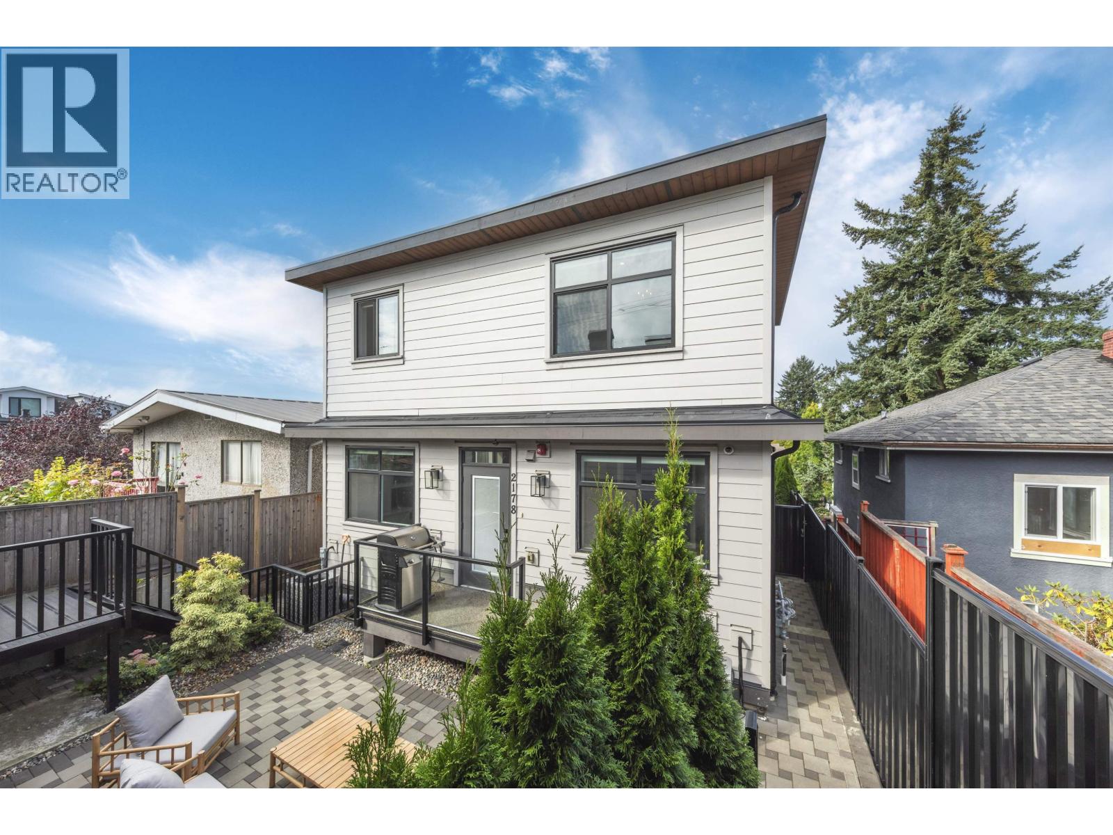 2178 Renfrew Street Property Photo 26
