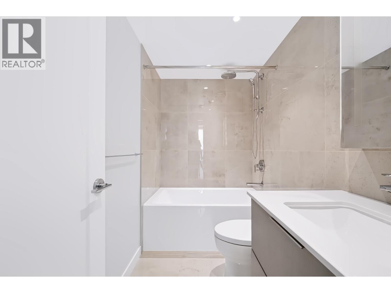 506 3588 Ketcheson Road Property Photo 22