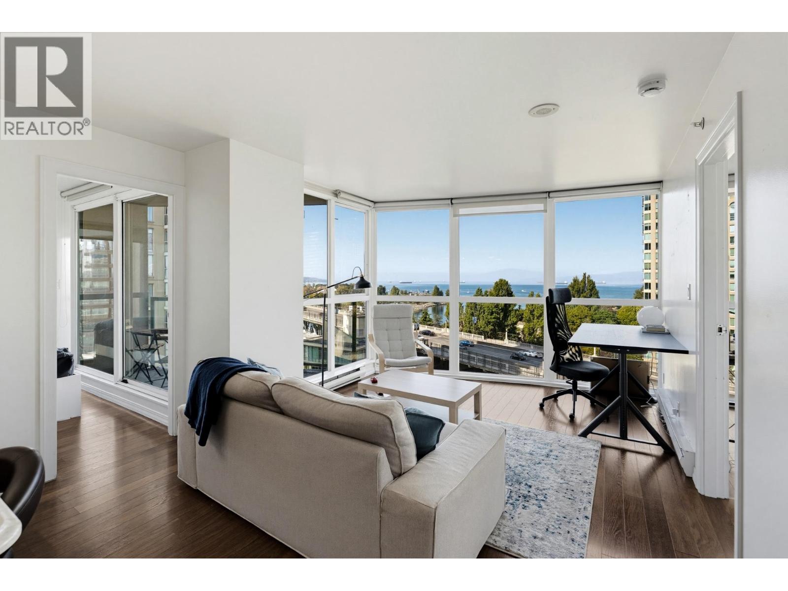 1401 907 BEACH AVENUE Property Photo 1
