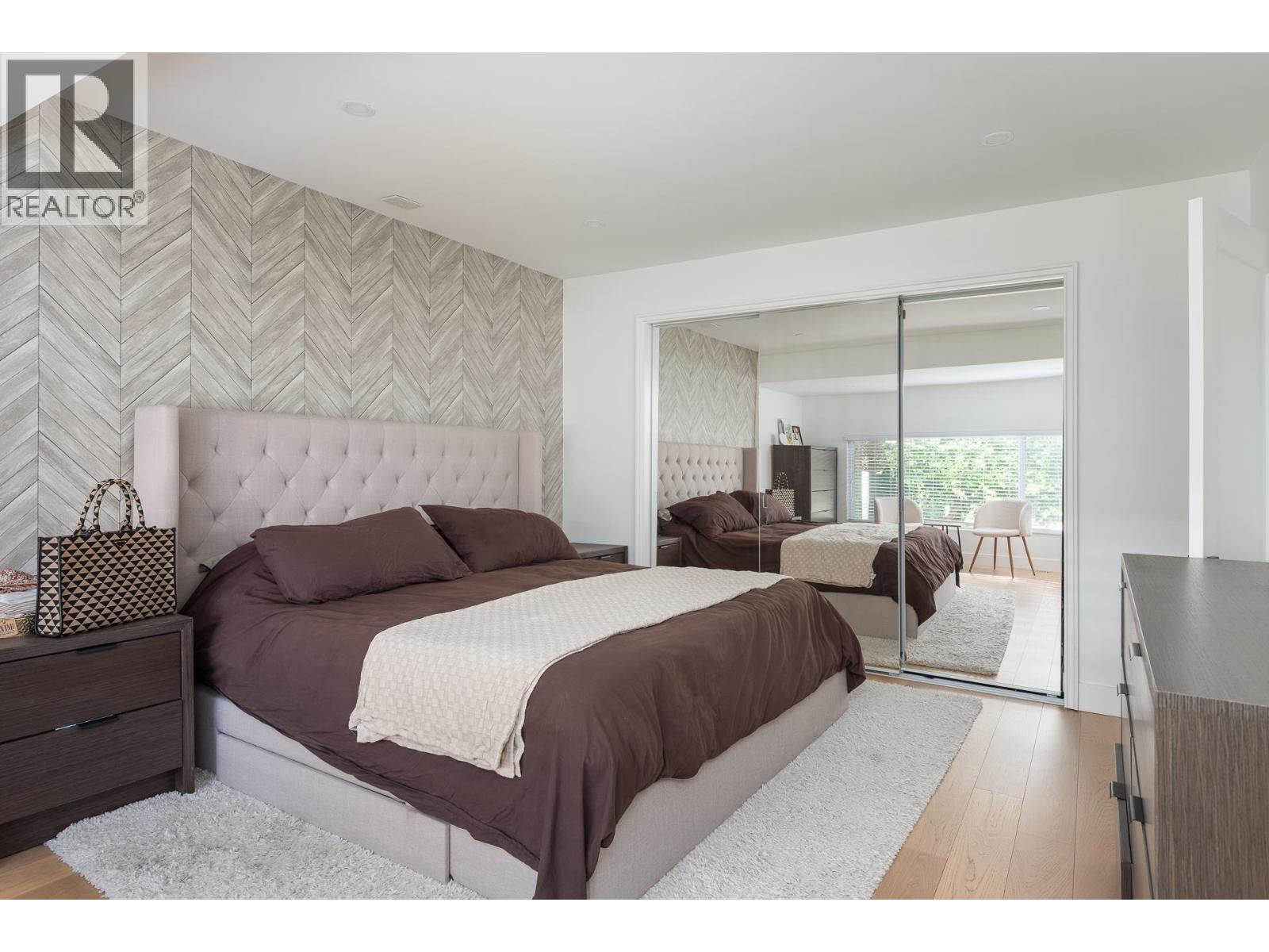 321 Sixth Avenue Property Photo 16