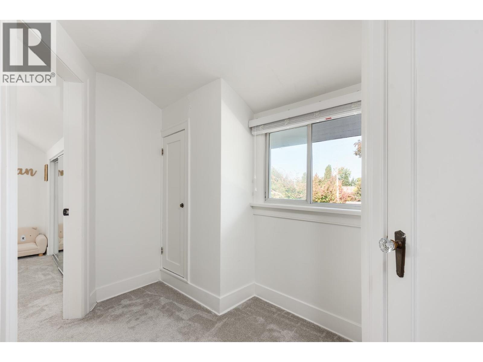 321 Sixth Avenue Property Photo 23