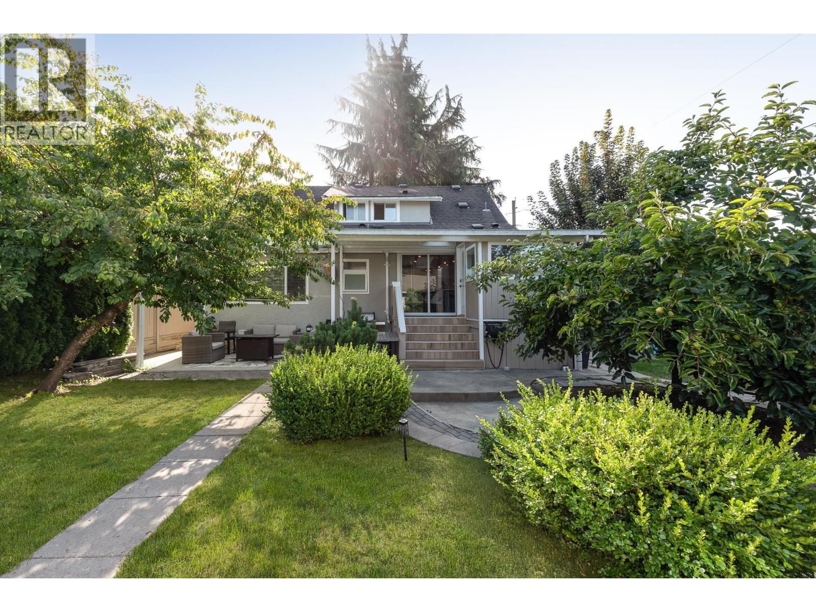 321 Sixth Avenue Property Photo 27