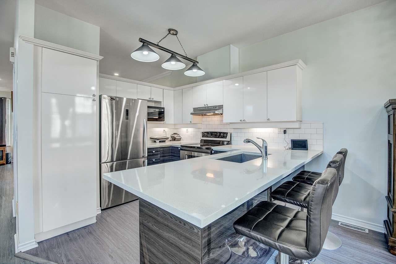 48 14877 58 Avenue Property Photo 5