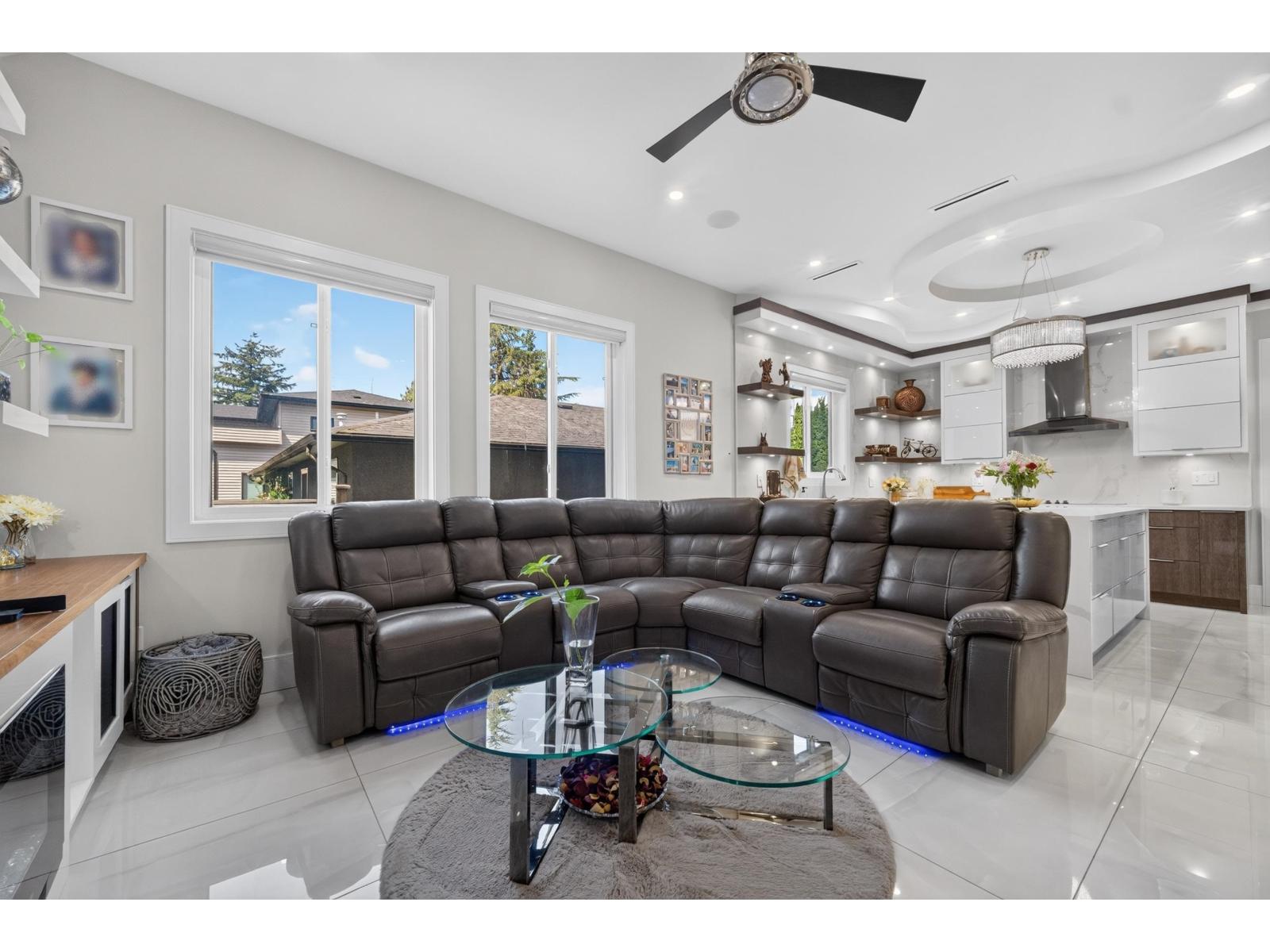 7565 116 Street Property Photo 15