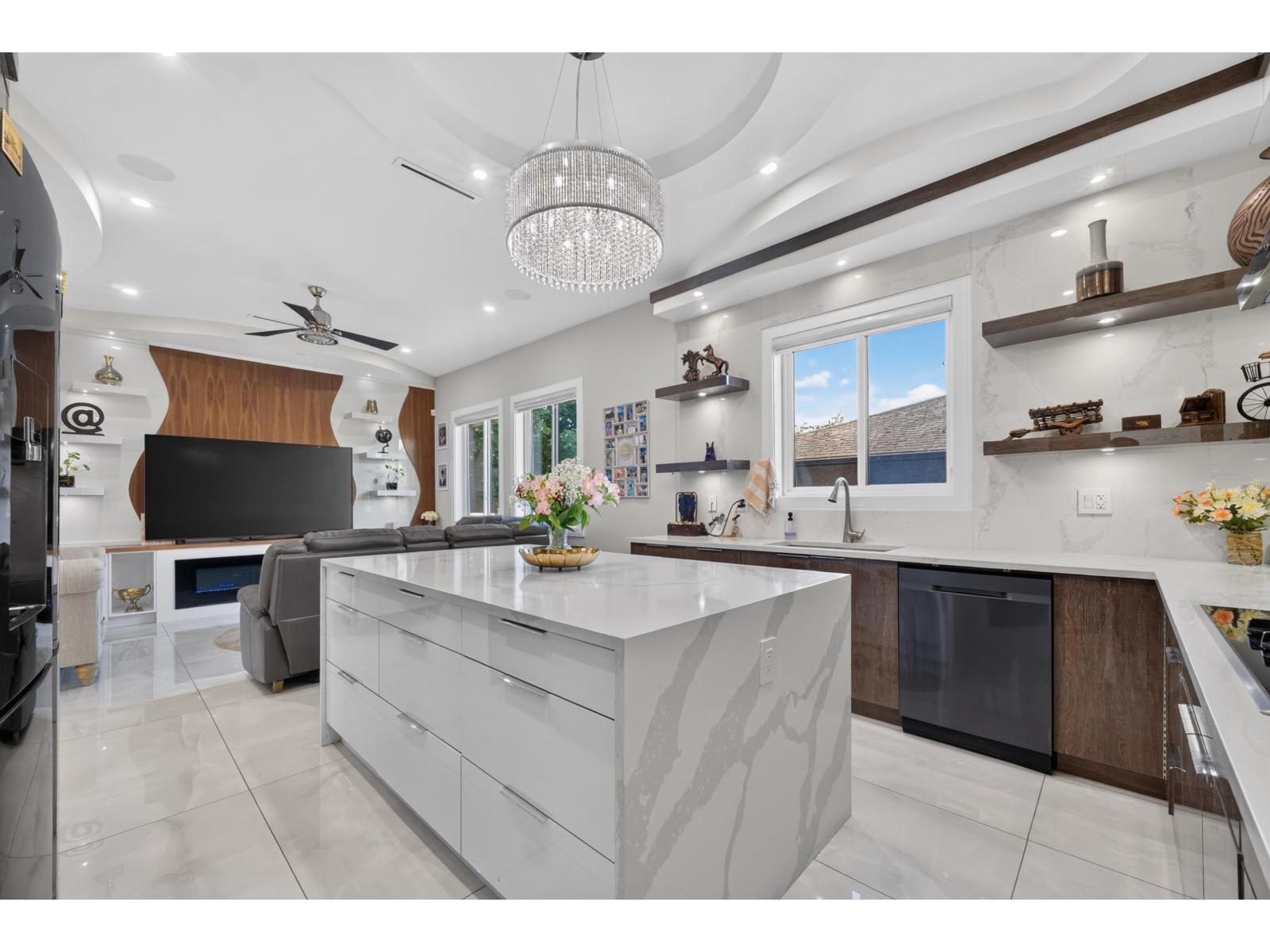 7565 116 Street Property Photo 20