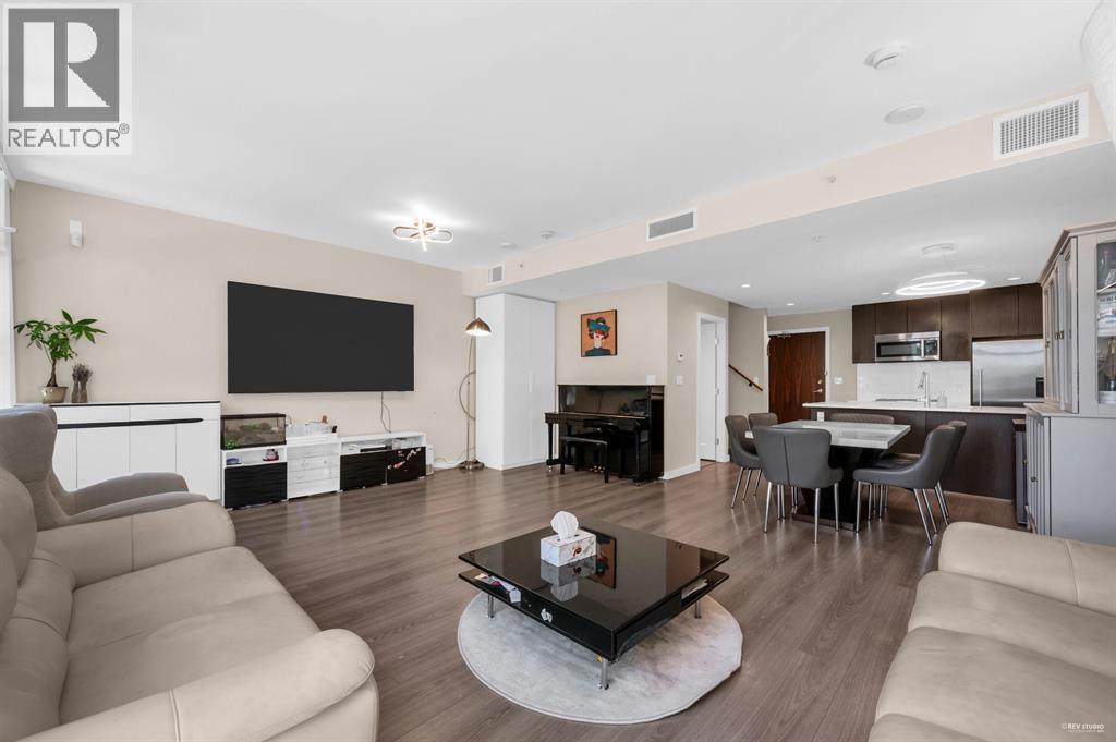 Th16 8677 Capstan Way Property Photo 6