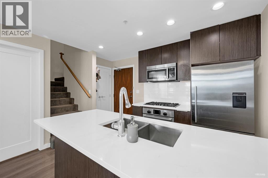 Th16 8677 Capstan Way Property Photo 13