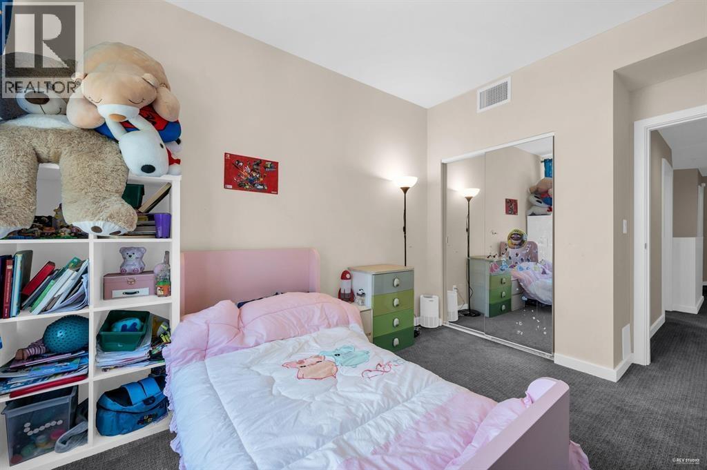 Th16 8677 Capstan Way Property Photo 17