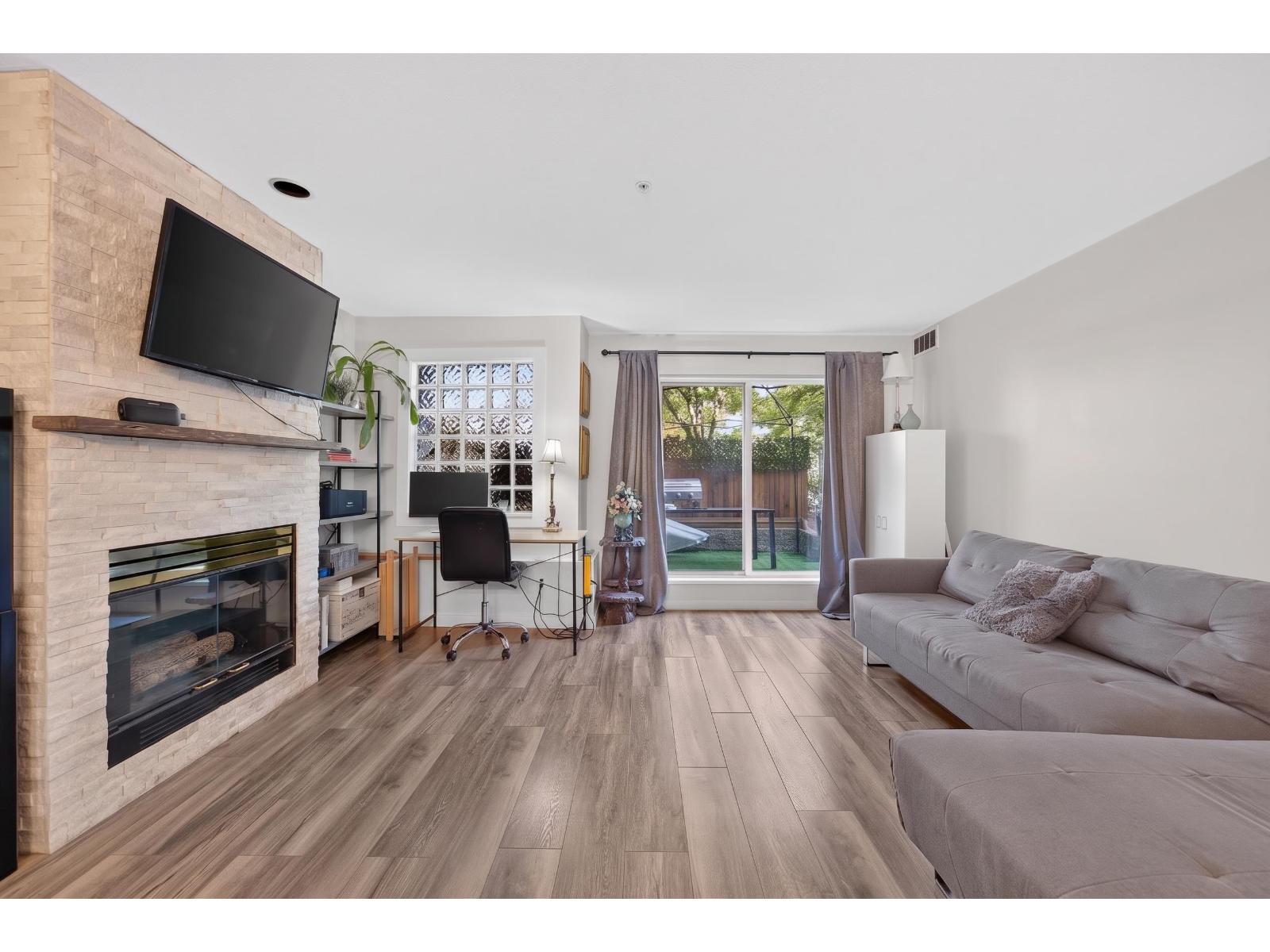 104 7475 138 Street Property Photo 7