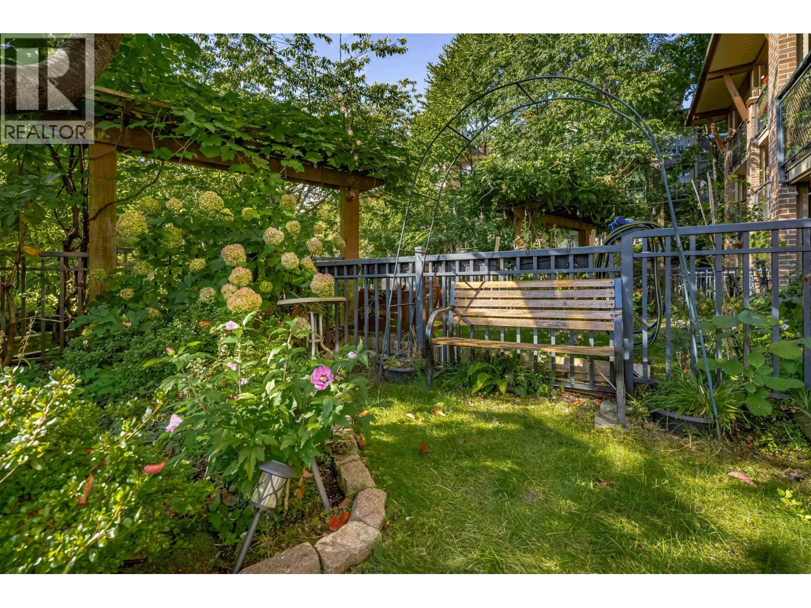 107 1633 Mackay Avenue Property Photo 1