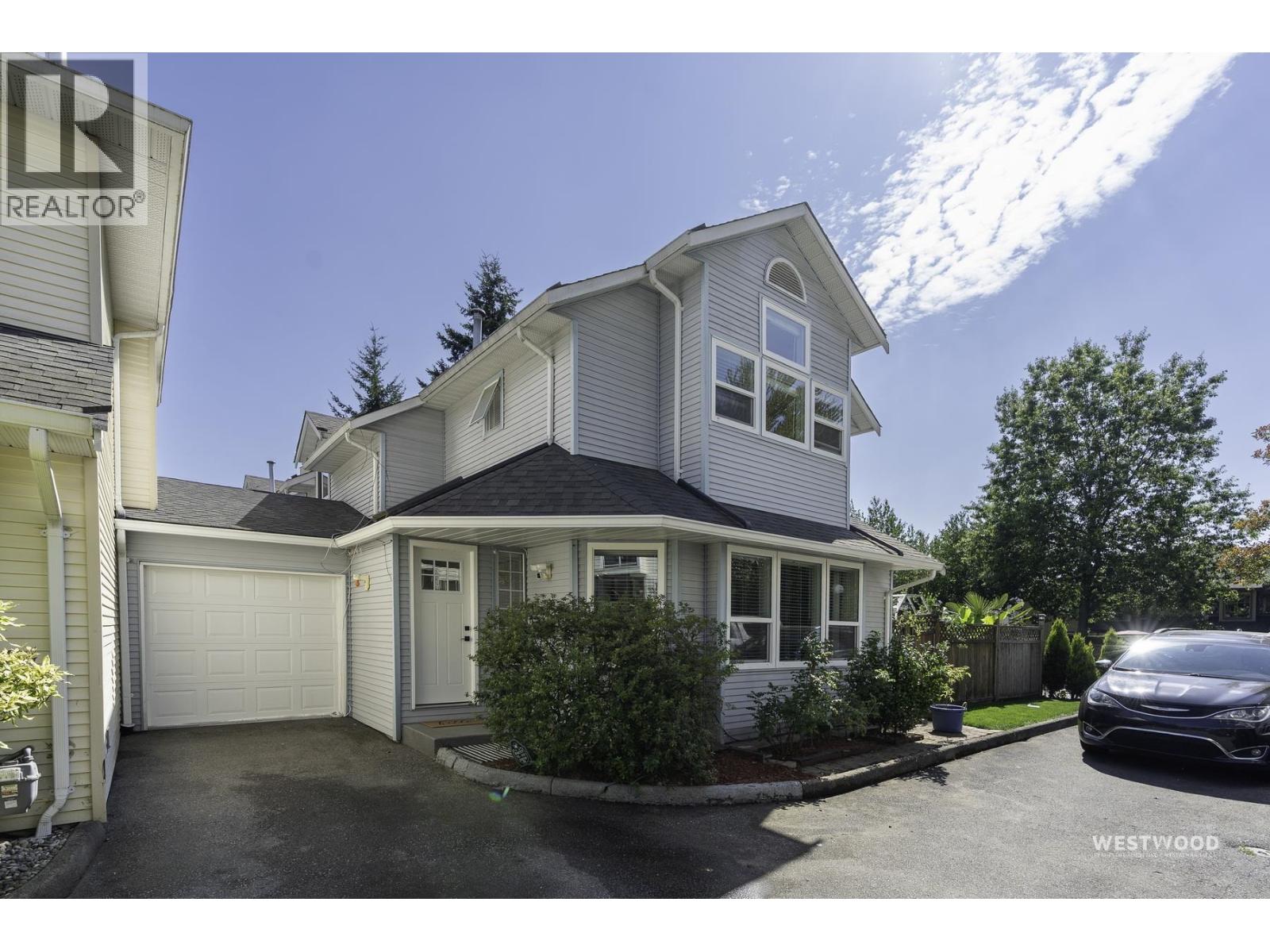 1 19236 119 AVENUE Property Photo 1