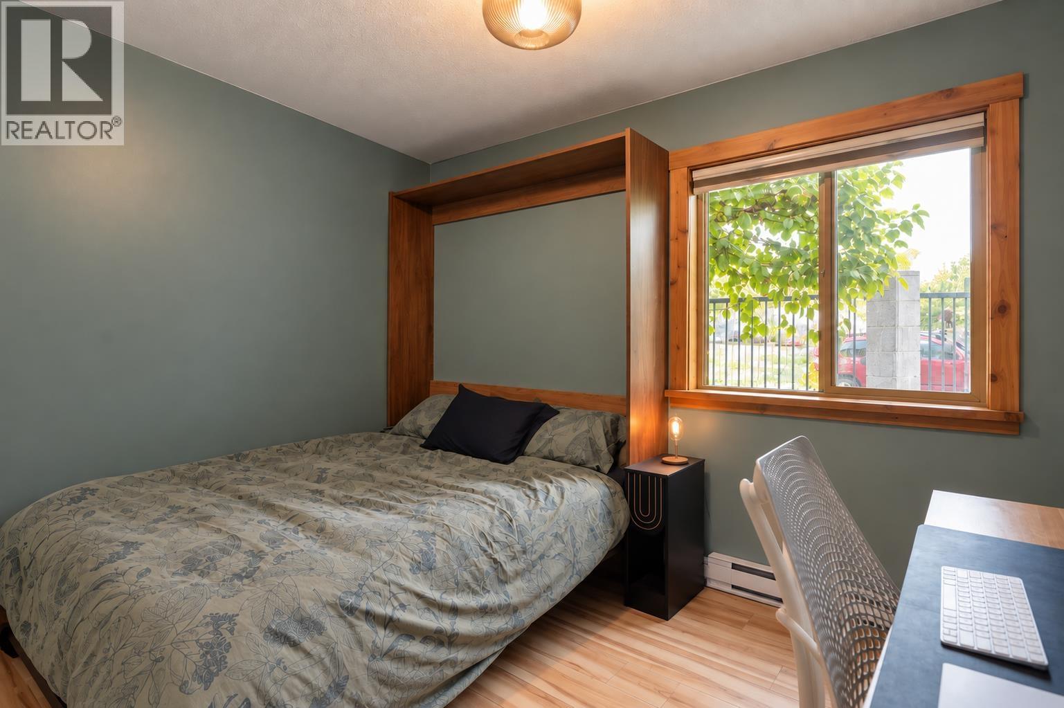30 622 Farnham Road Property Photo 16