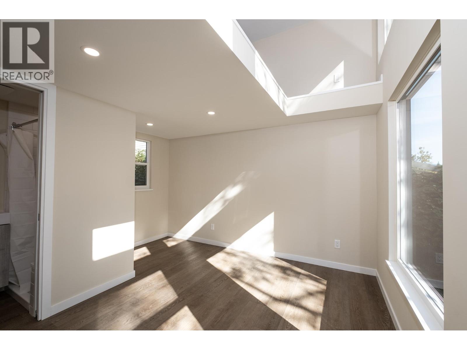 5977 Shoal Way Property Photo 19