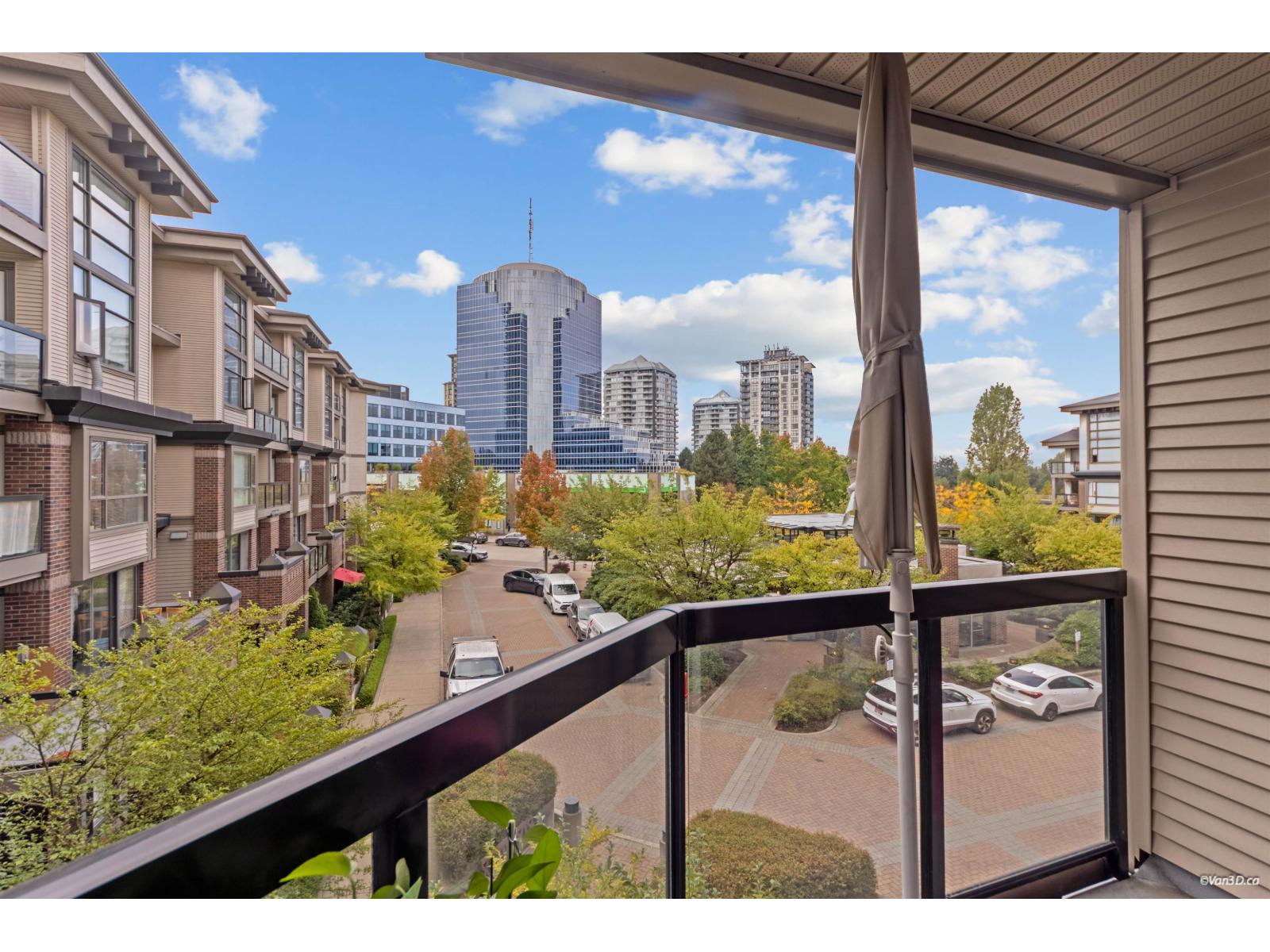 329 10838 City Parkway Property Photo 1