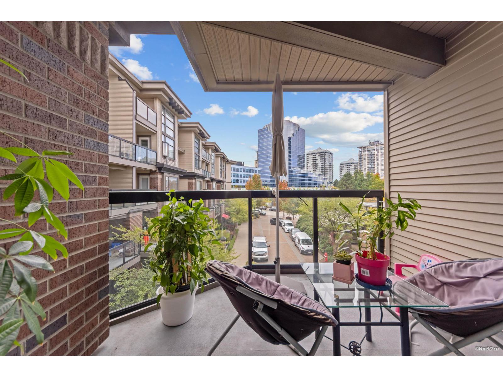 329 10838 City Parkway Property Photo 15