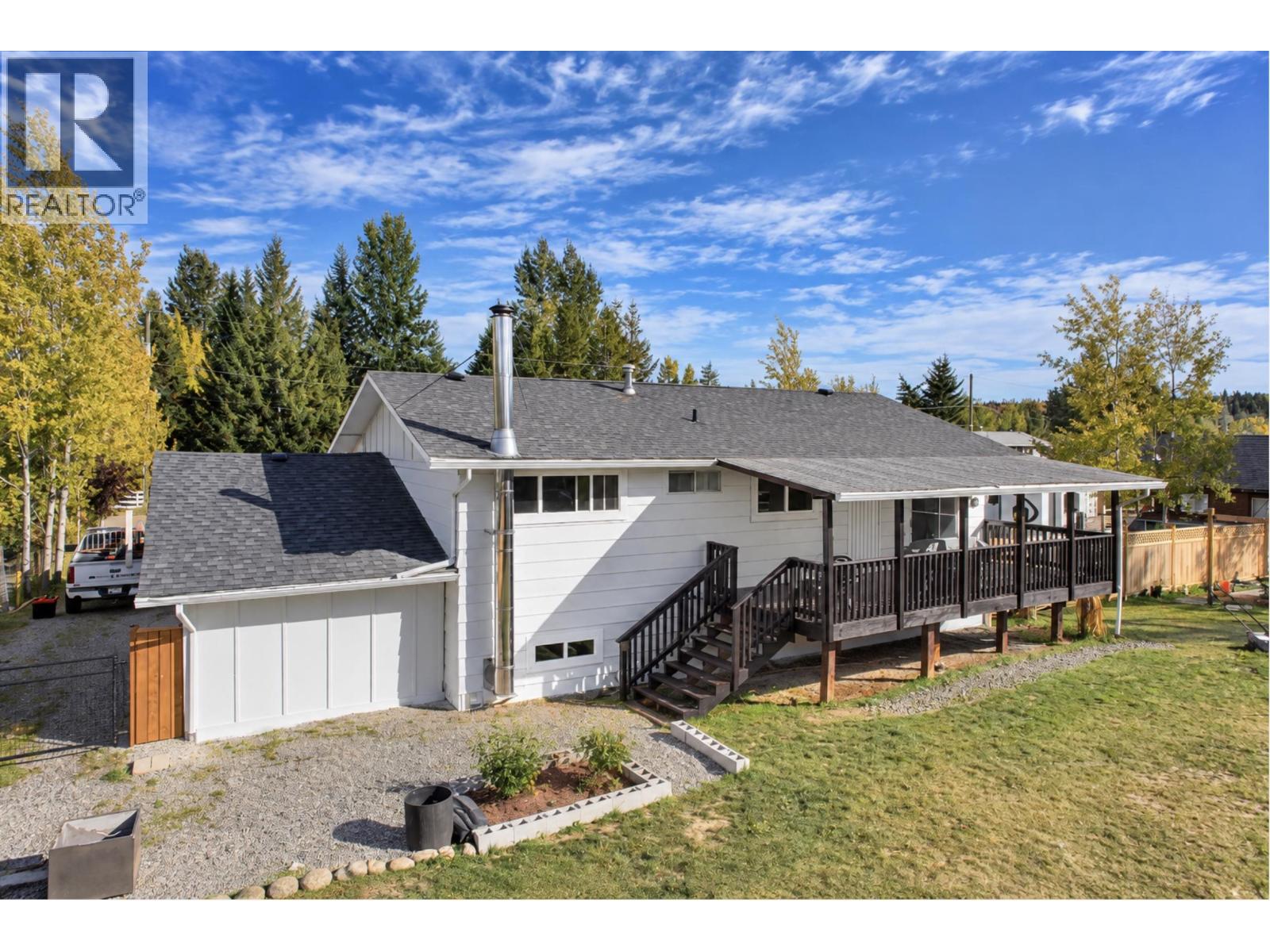 6494 Grey Crescent Property Photo 24