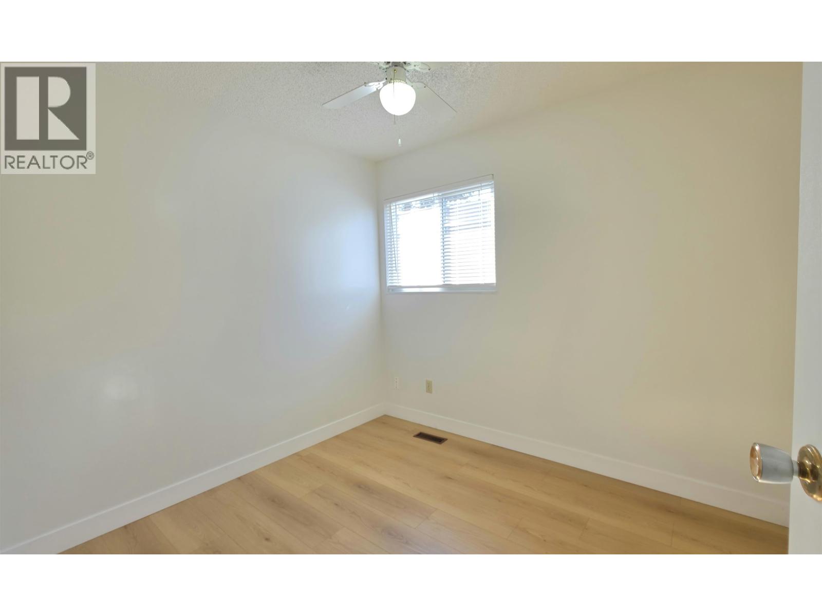 3220 Harwood Avenue Property Photo 6