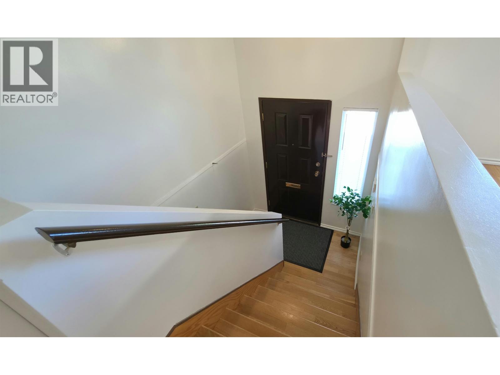3220 Harwood Avenue Property Photo 11