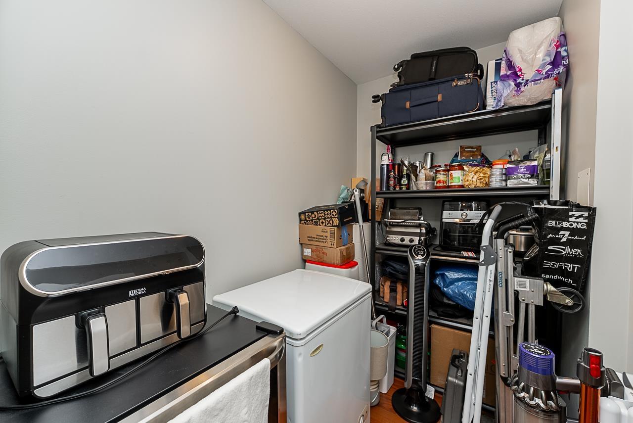 407 19939 55a Avenue Property Photo 22
