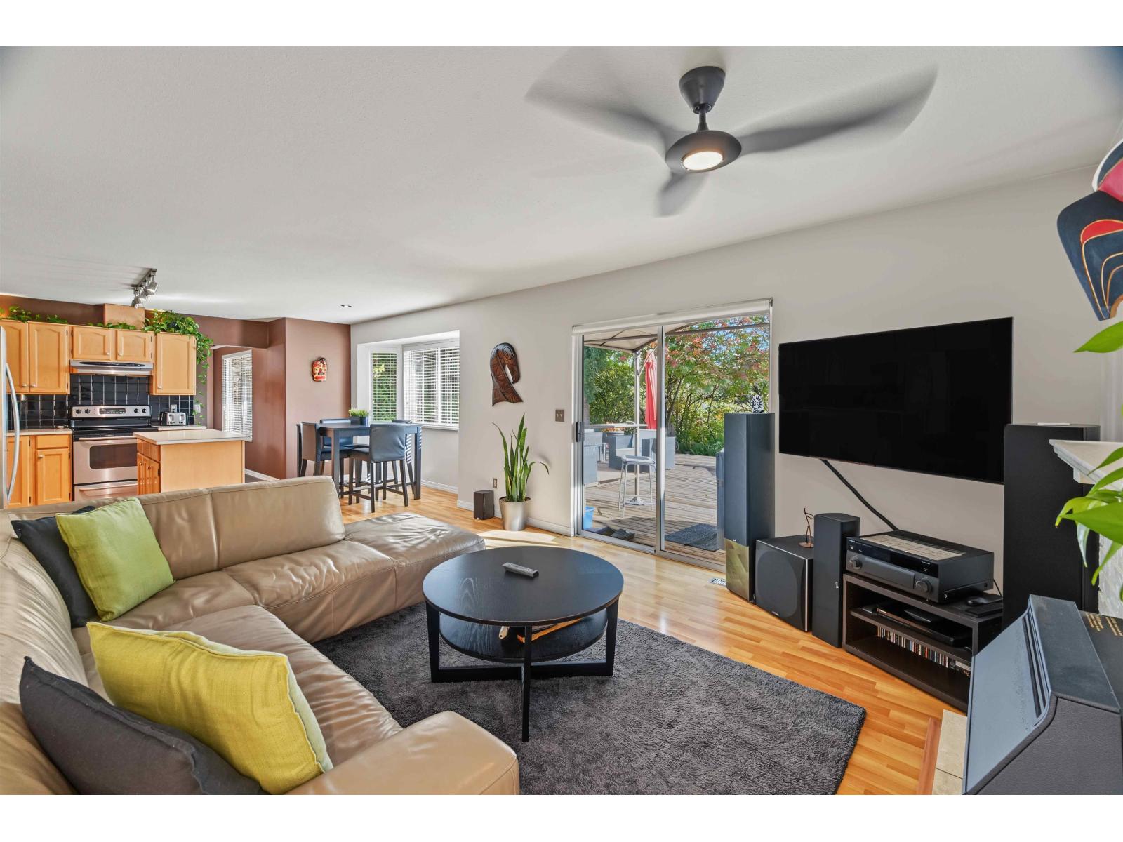 8832 143 Street Property Photo 17