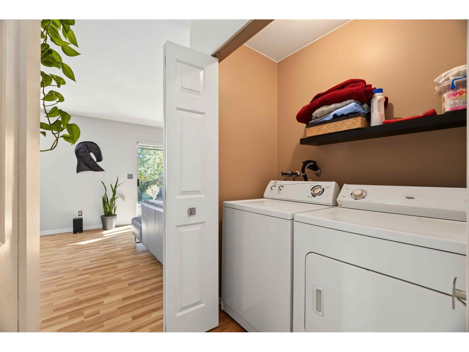 8832 143 Street Property Photo 20