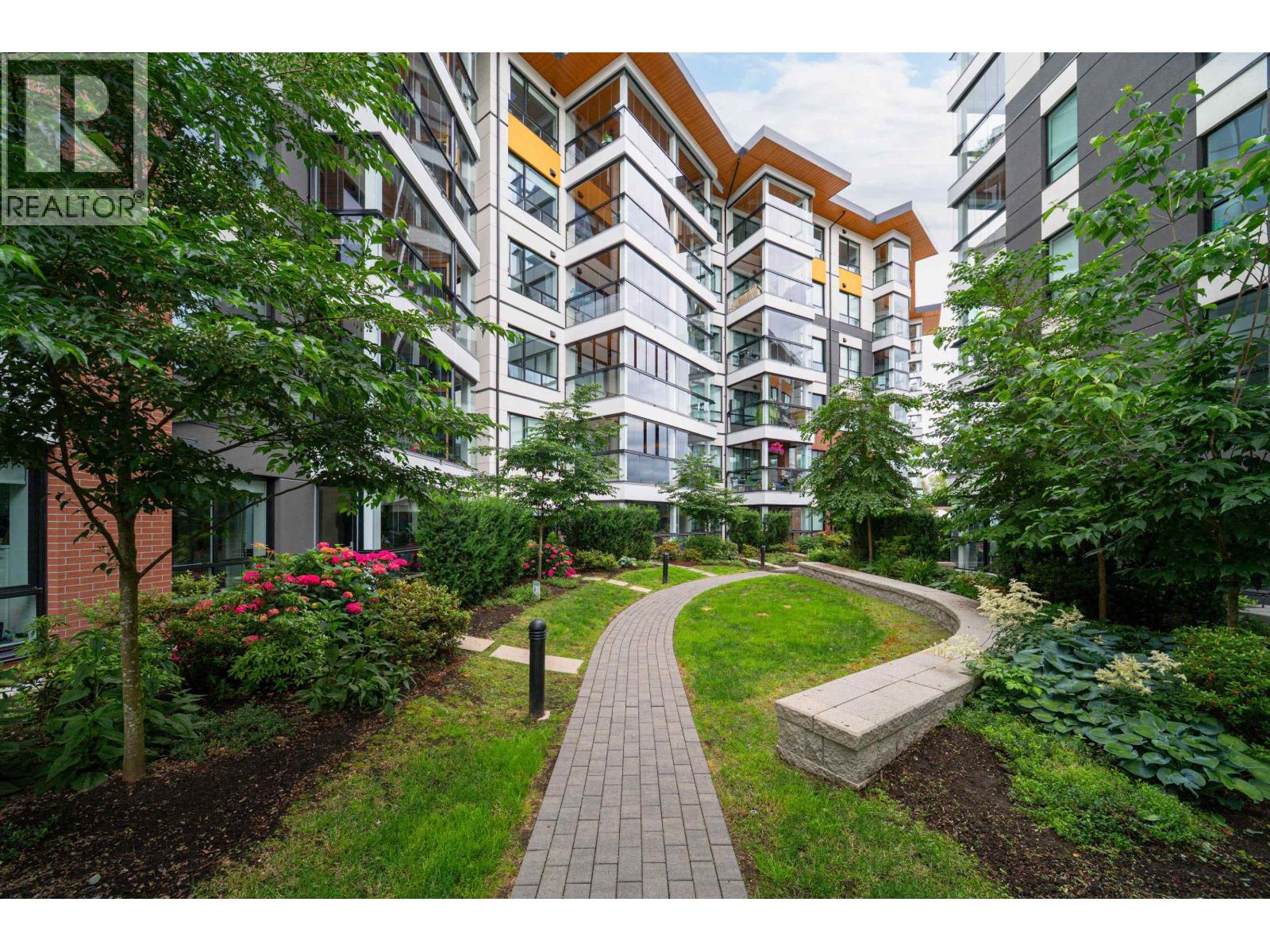 413 11641 227 Street Property Photo 36
