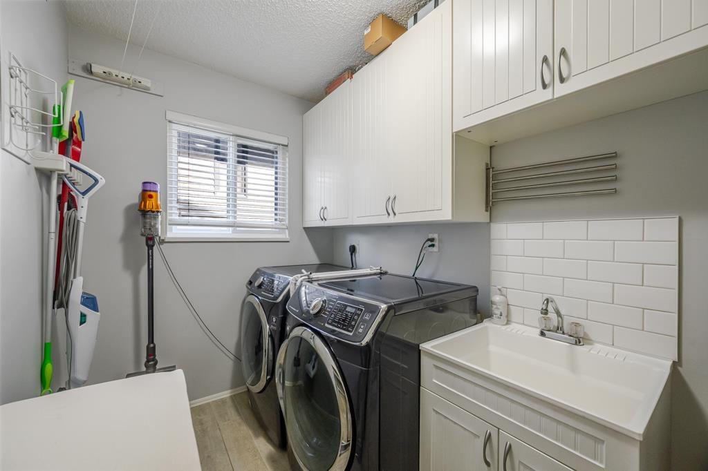 7844 108b Street Property Photo 17
