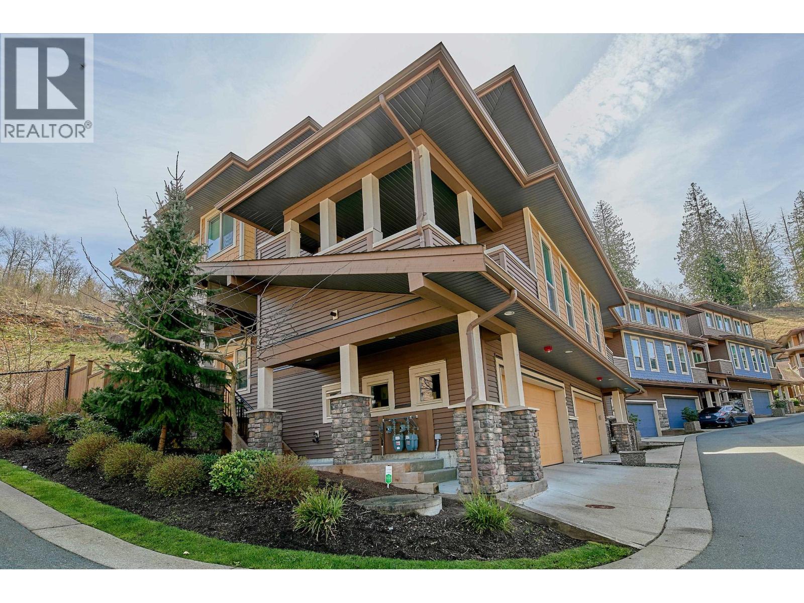44 10480 248 Street Property Photo 1