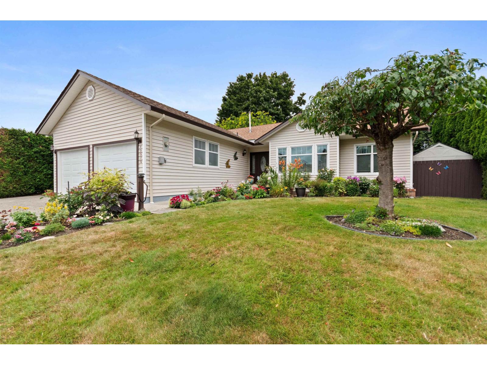 45575 Worthington Place Property Photo 1