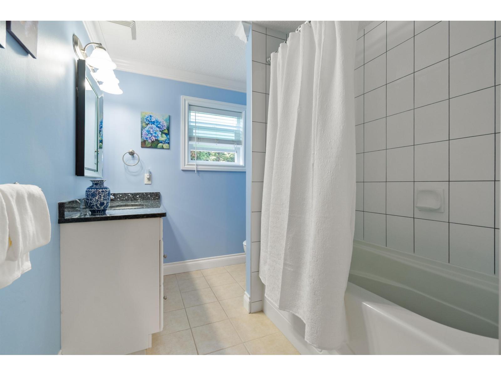 45575 Worthington Place Property Photo 27