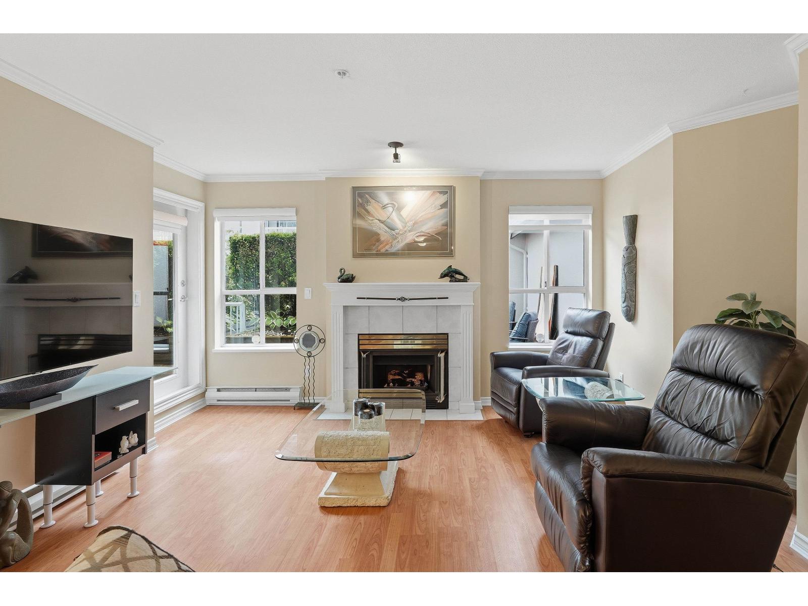 15272 20 Avenue Property Photo 1