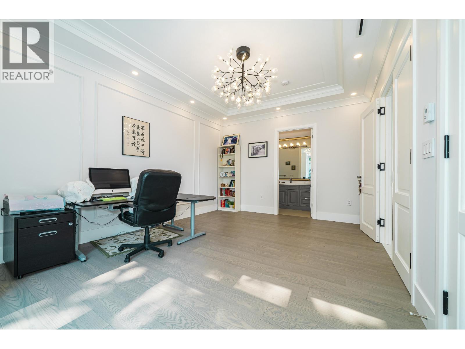 1048 Handsworth Road Property Photo 16