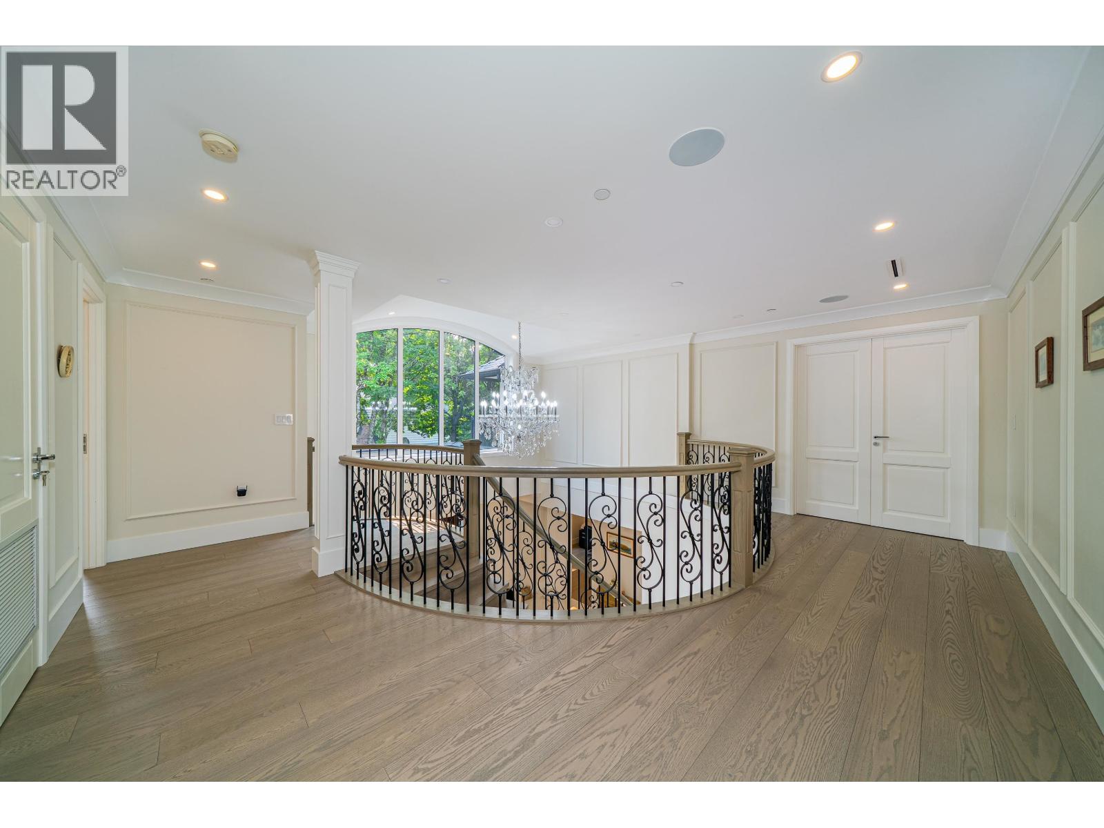 1048 Handsworth Road Property Photo 31