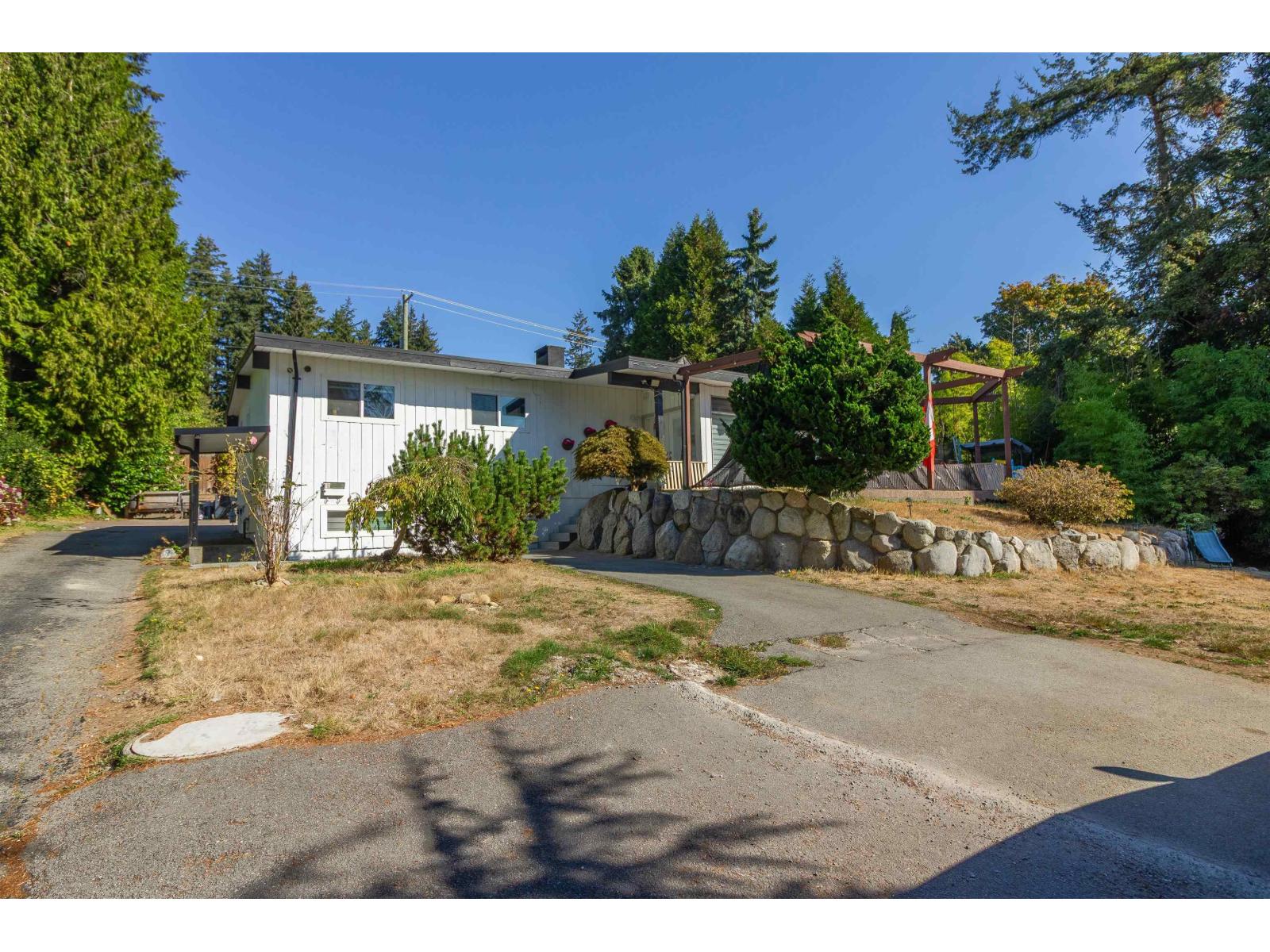 14319 55a Avenue Property Photo 1