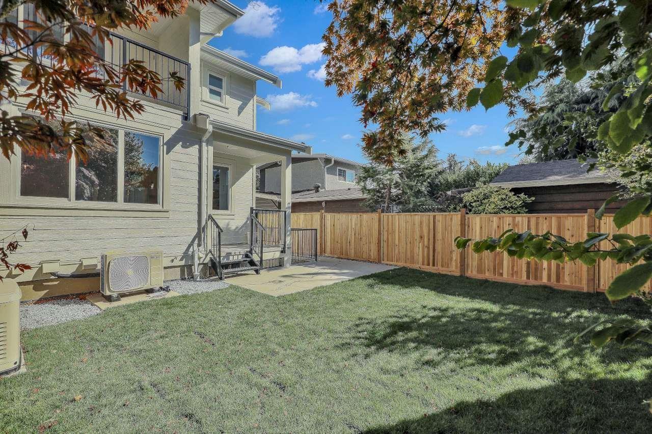 9498 118 Street Property Photo 10