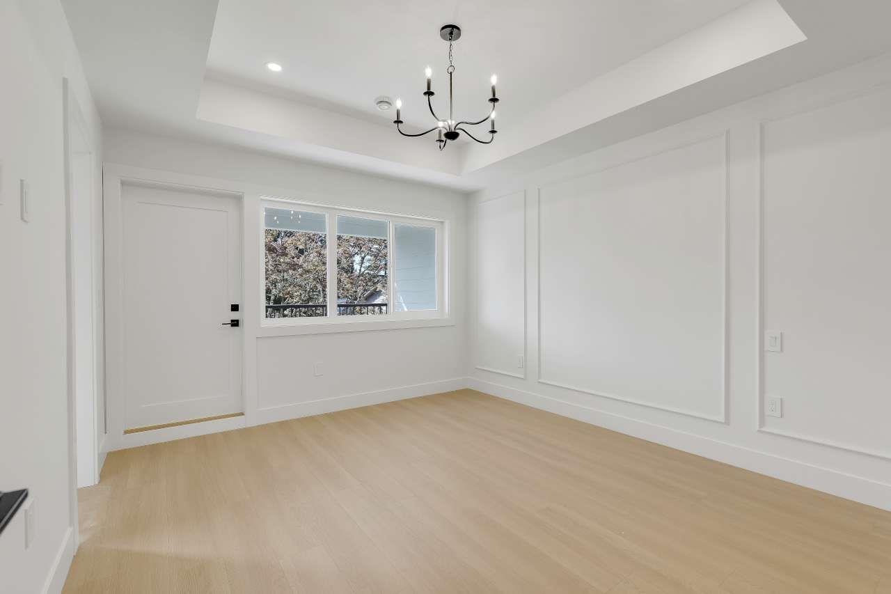 9498 118 Street Property Photo 13