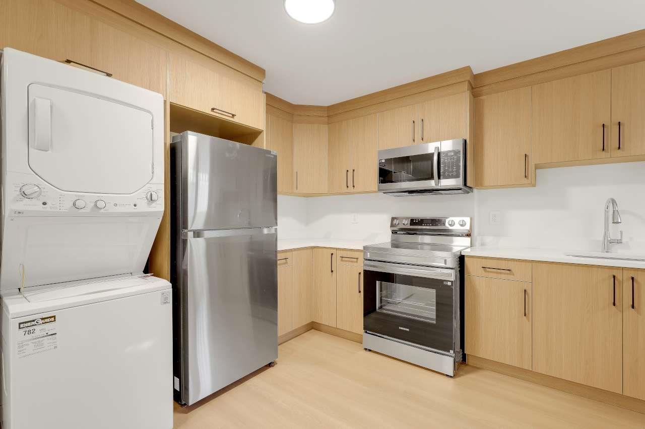 9498 118 Street Property Photo 24