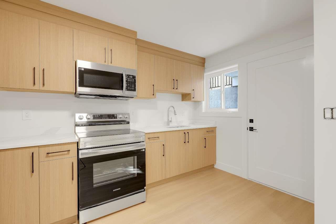 9498 118 Street Property Photo 25