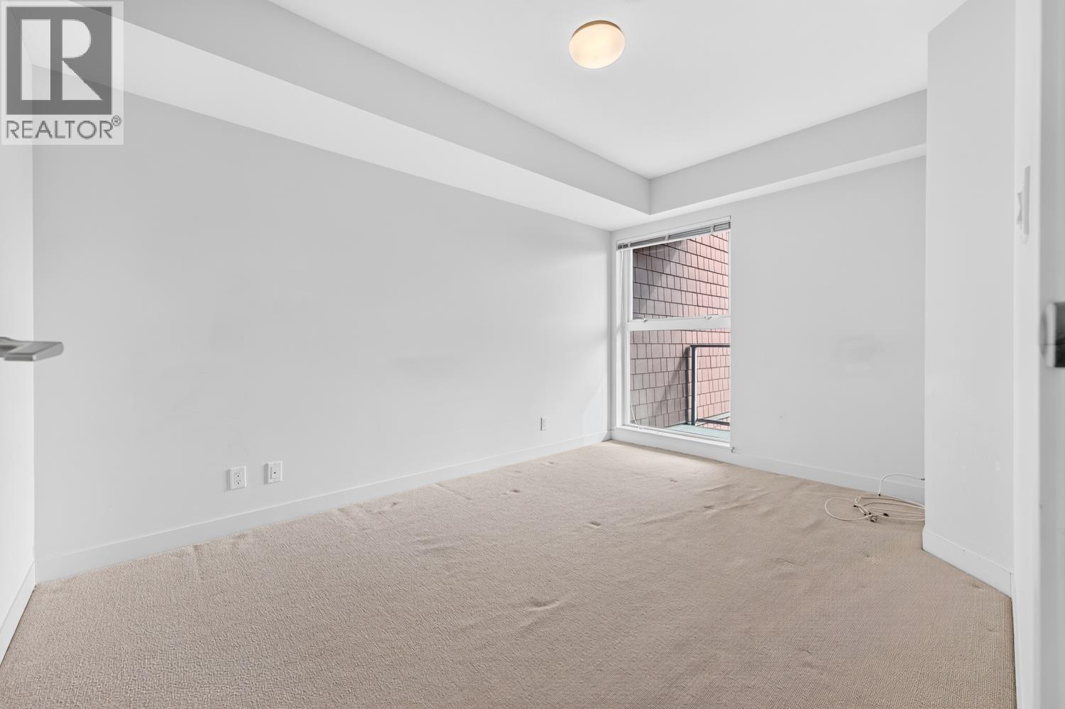 418 10020 Dunoon Drive Property Photo 12