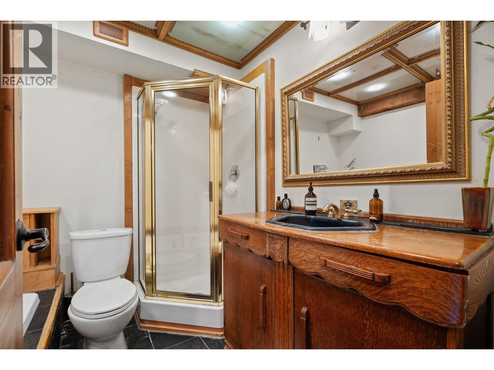305 41 Alexander Street Property Photo 27