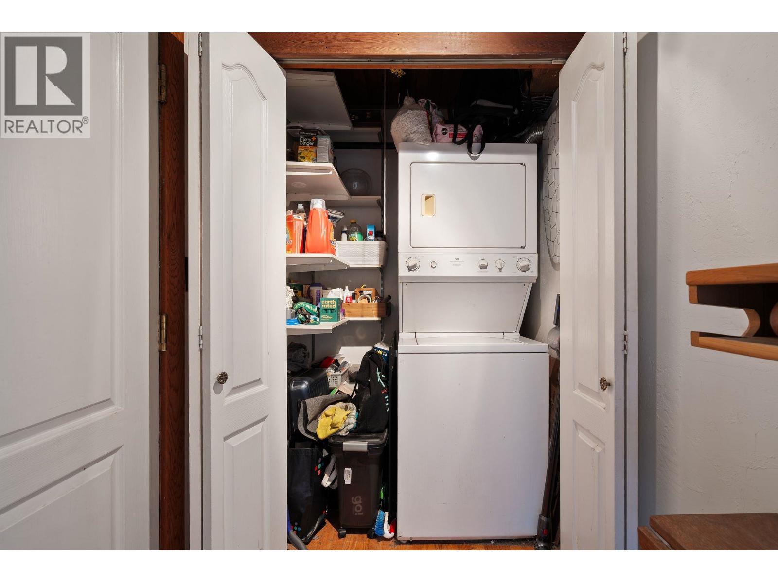 305 41 Alexander Street Property Photo 28