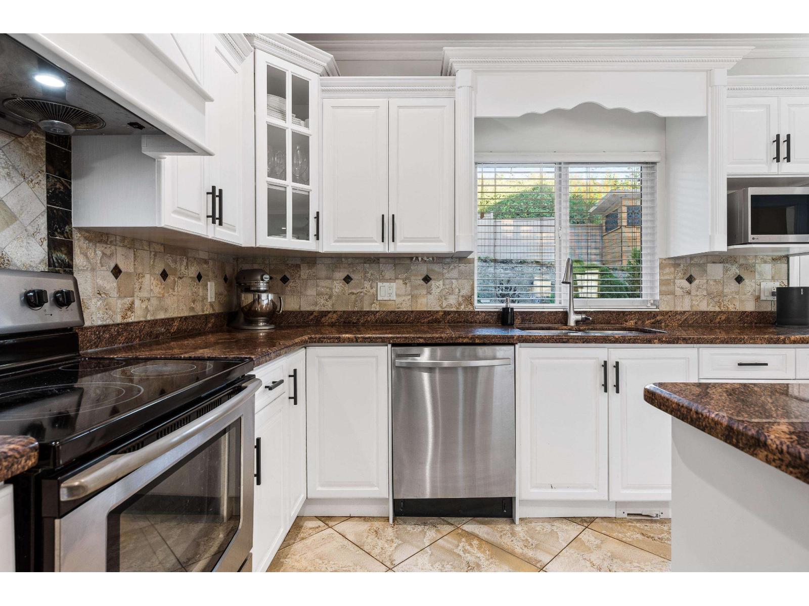 3382 Applewood Drive Property Photo 12