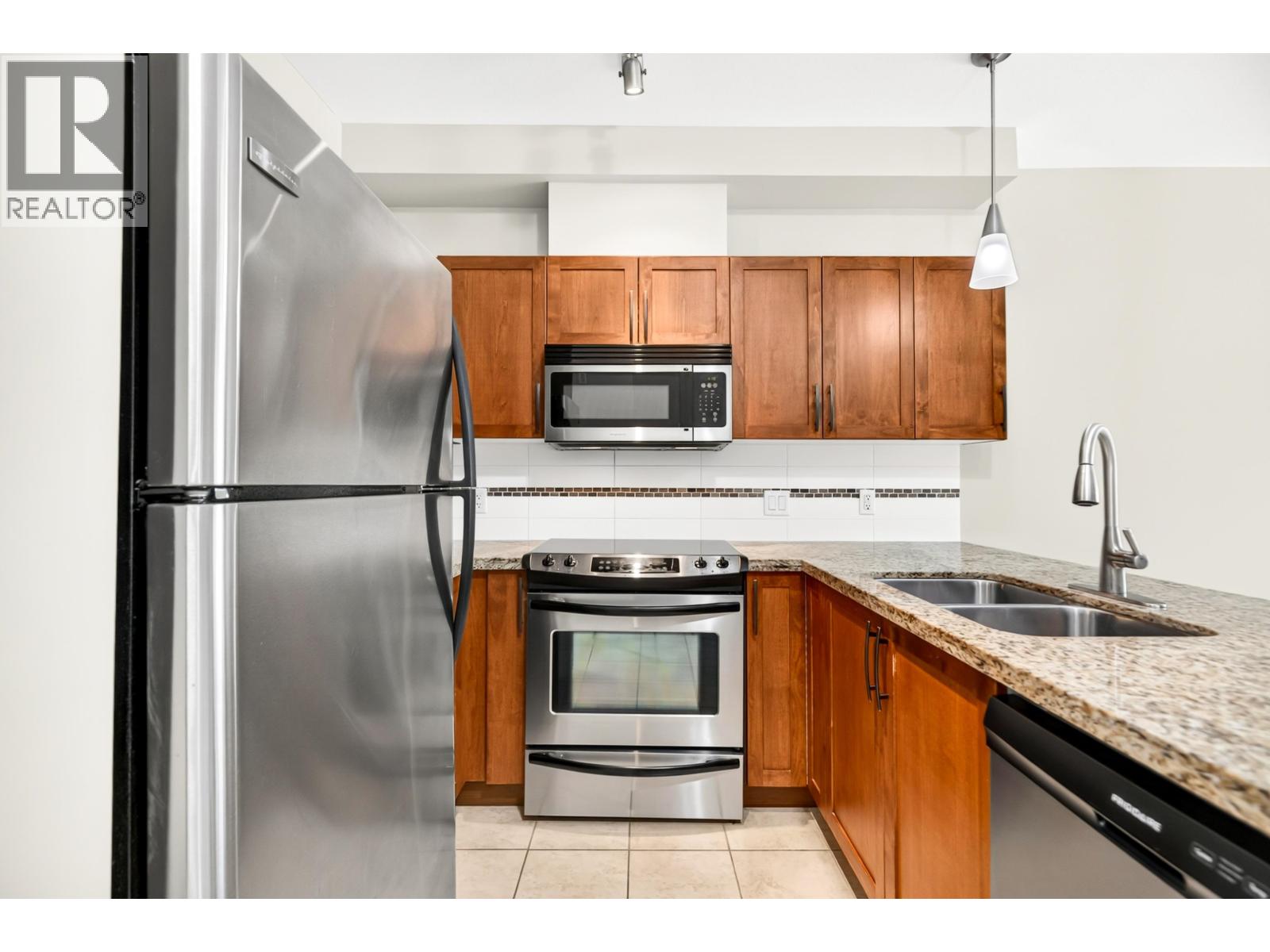 217 11950 Harris Road Property Photo 4