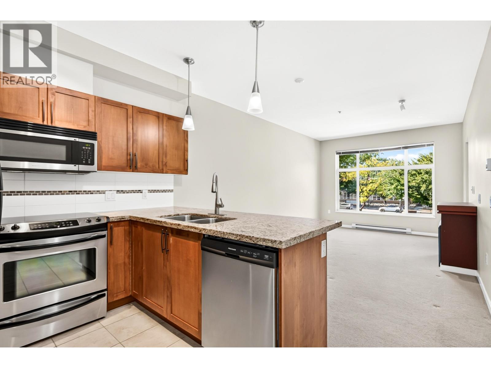217 11950 Harris Road Property Photo 15