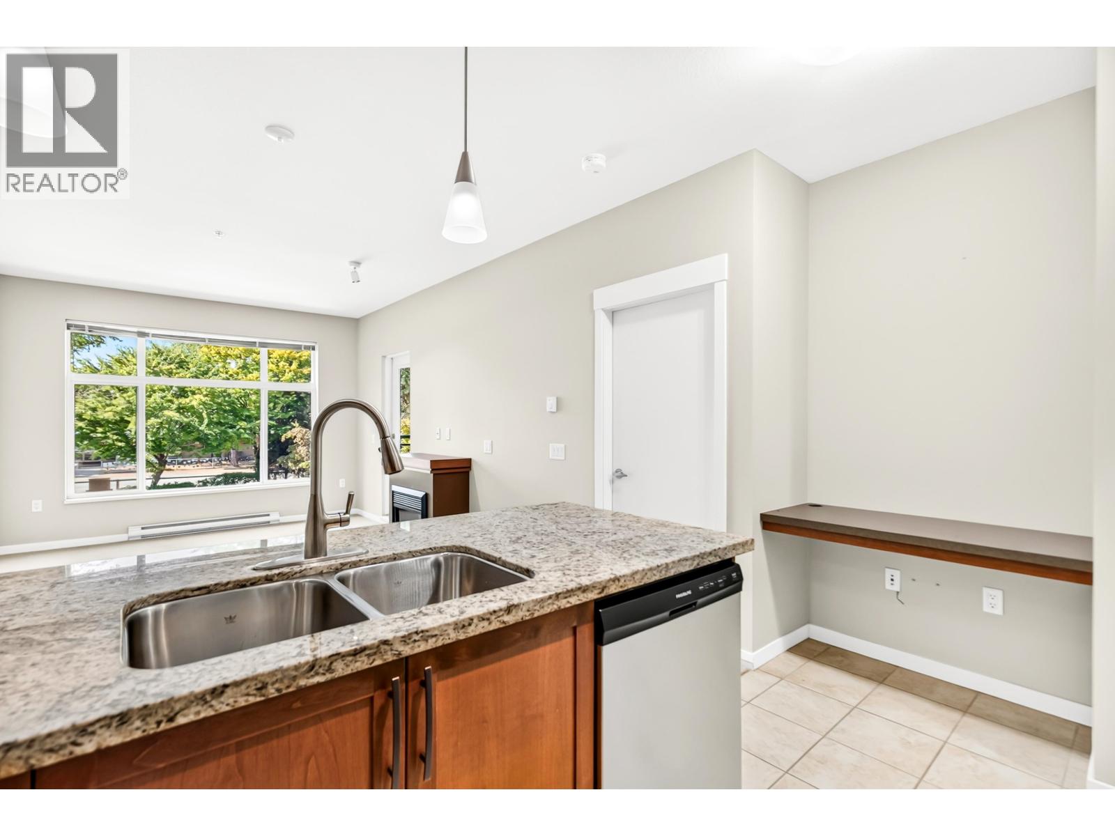 217 11950 Harris Road Property Photo 17