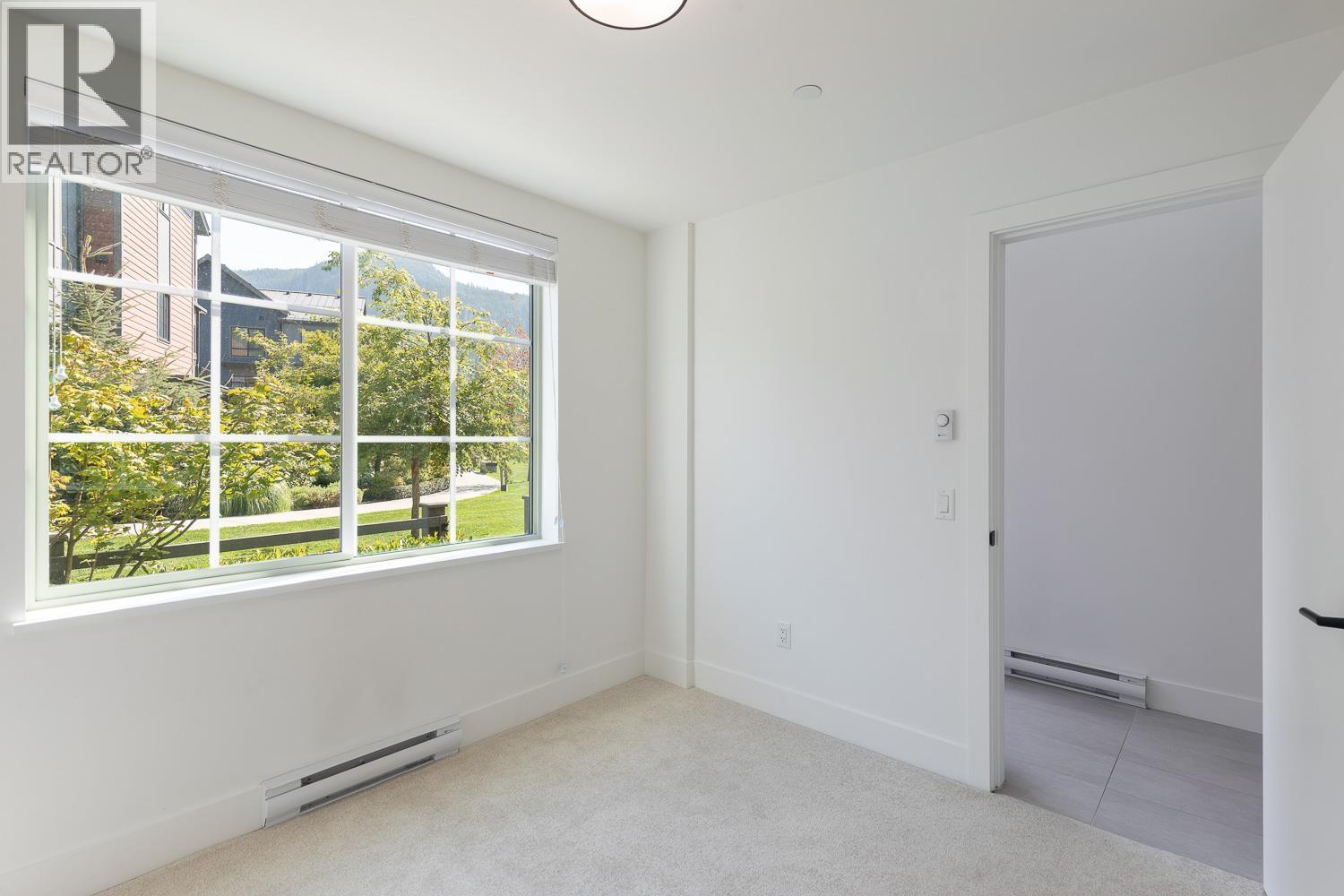 38006 Fairwater Place Property Photo 4