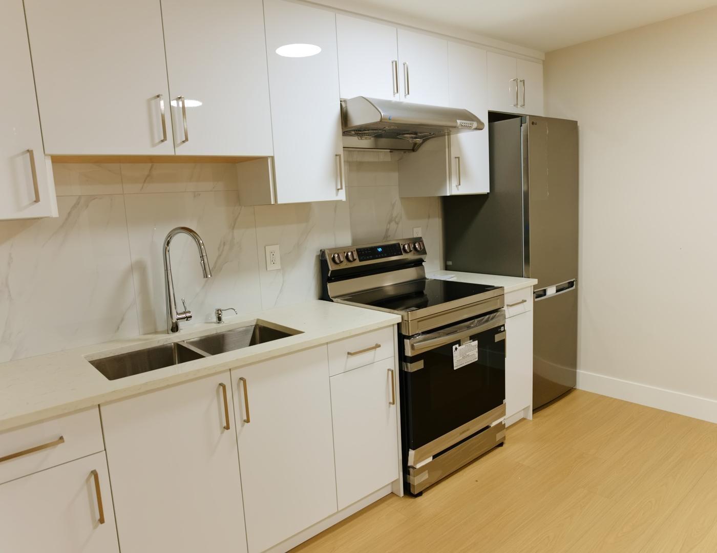 7653 117 Street Property Photo 25