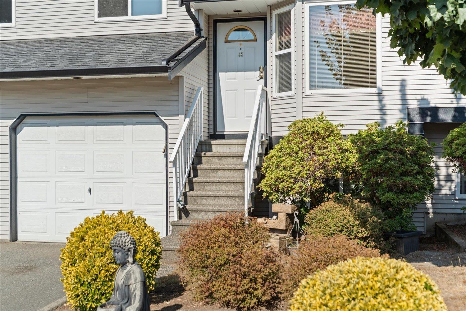 42 34332 Maclure Road Property Photo 2