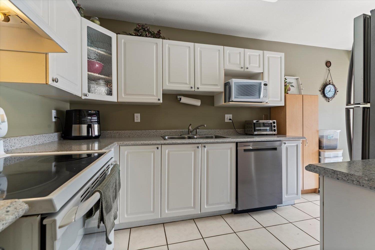 42 34332 Maclure Road Property Photo 5